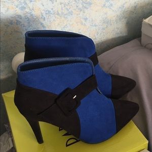 Ankle boots (never worn)